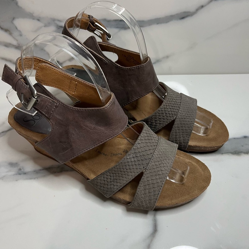 Sofft | Gray Nubuck Leather Strappy Veldon Wedge Sandals Sz 8.5